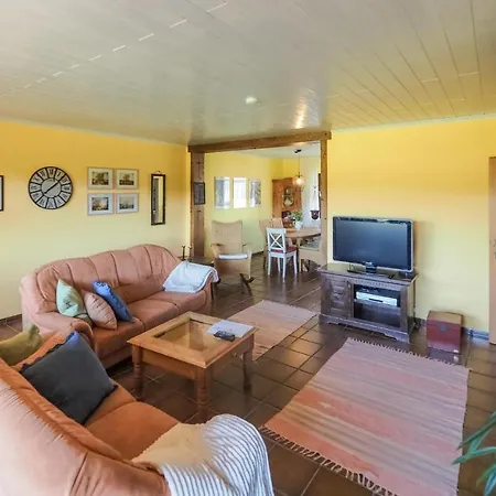 Apartament In With Wifi